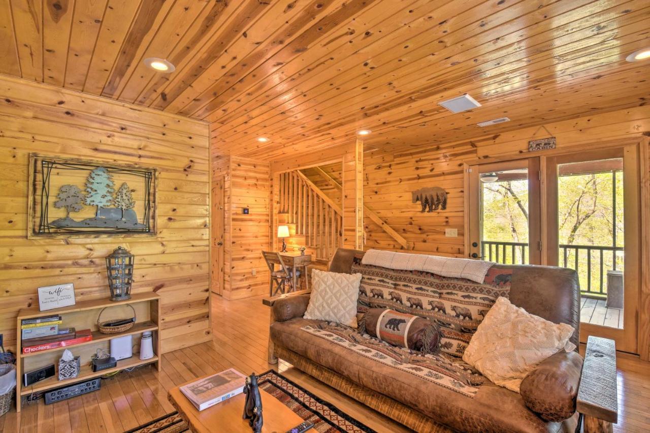 Cozy Hiawassee Cabin With Fire Pit And Mtn Views! Eksteriør bilde