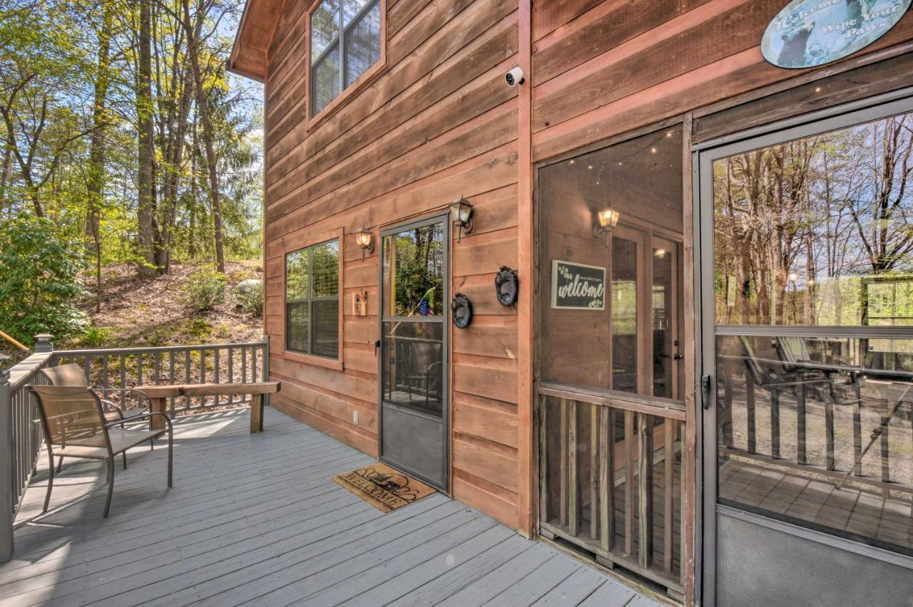 Cozy Hiawassee Cabin With Fire Pit And Mtn Views! Eksteriør bilde